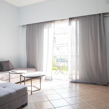 Nikea Apartment Near Piraeus Port And Metro St II Buitenkant foto